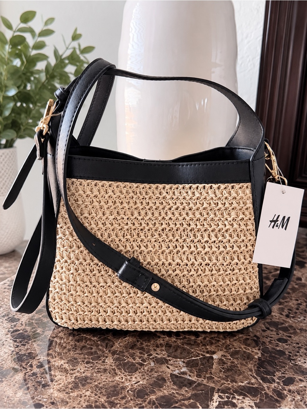 H&M New Woven Straw Crossbody Bag – Black Trim